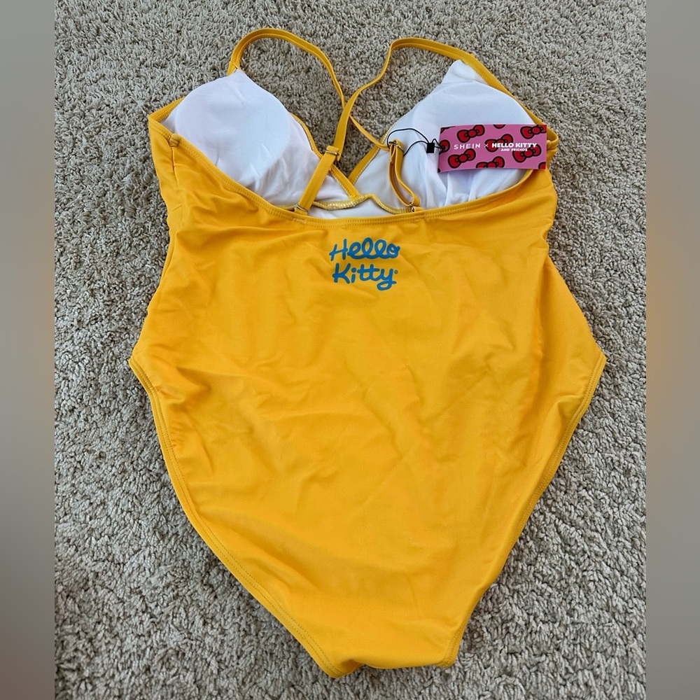 New Shein Hello Kitty Swimsuit XL